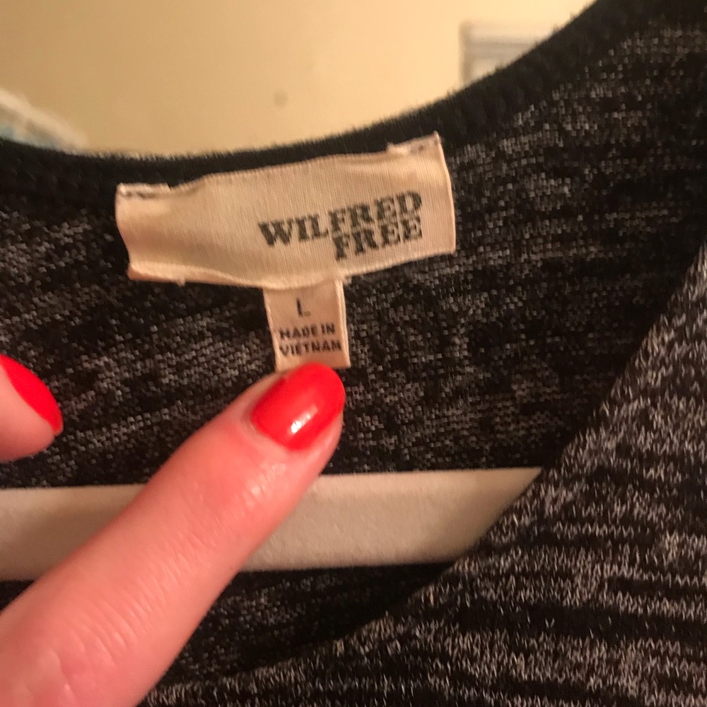 BOGO black/gray racer back tank - Picture 4 of 4
